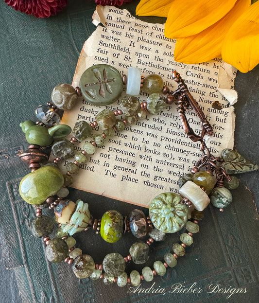 Ceramic, lampwork glass bird, Czech glass, green garnet, Amazonite, agate, Copper metal, bracelet.