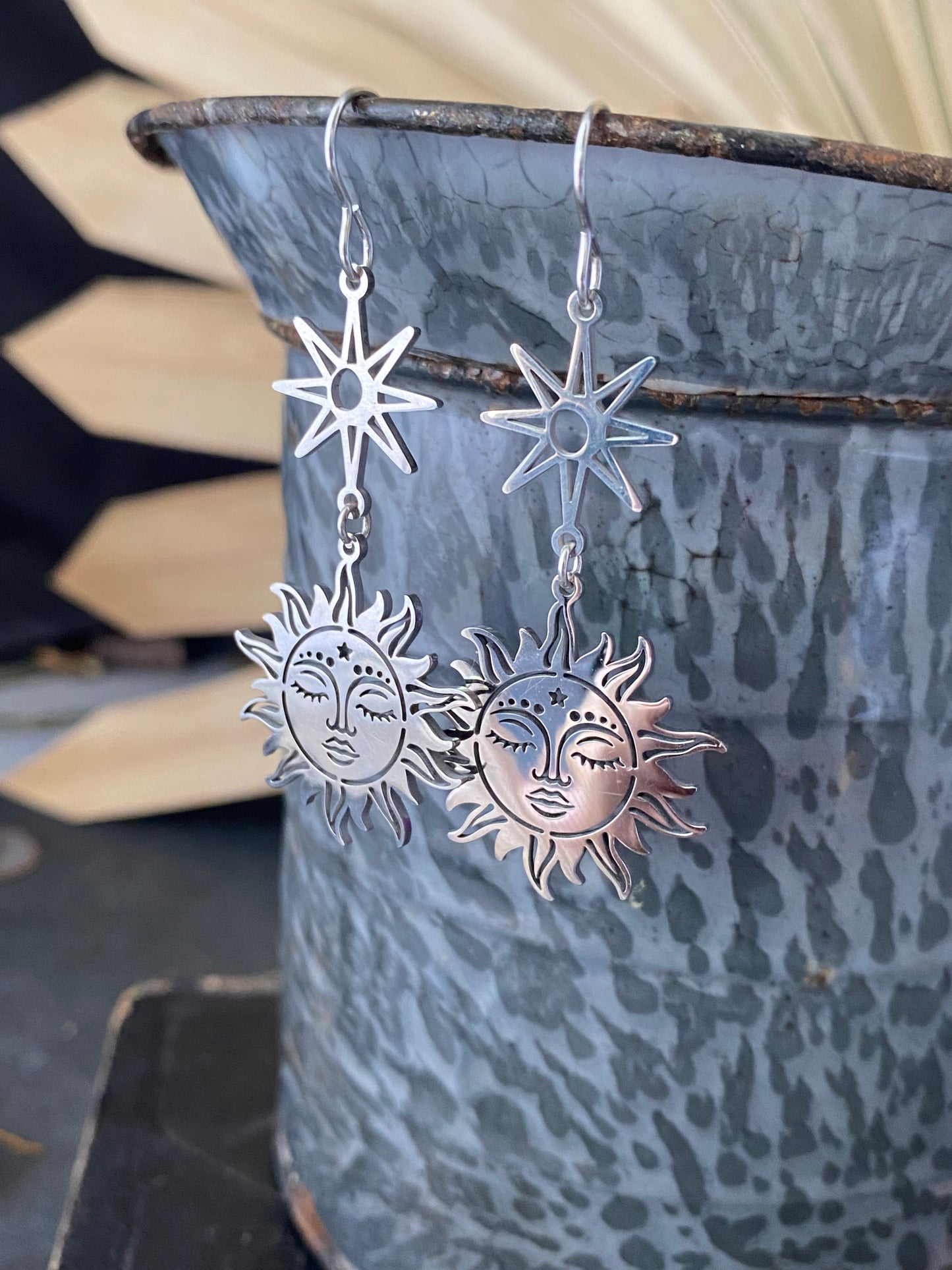 Sun metal charms, silver metal, earrings