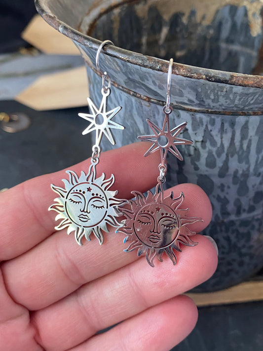 Sun metal charms, silver metal, earrings