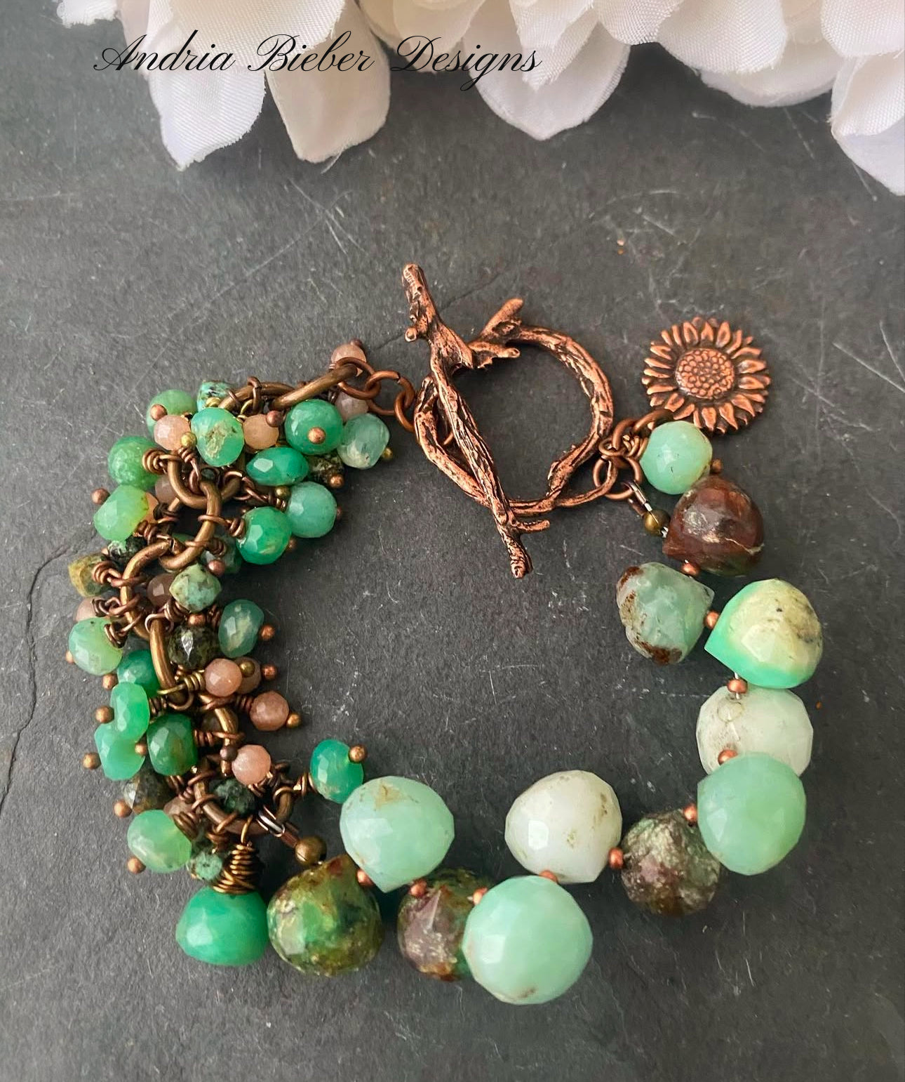 Chrysoprase stone,copper metal, bracelet.