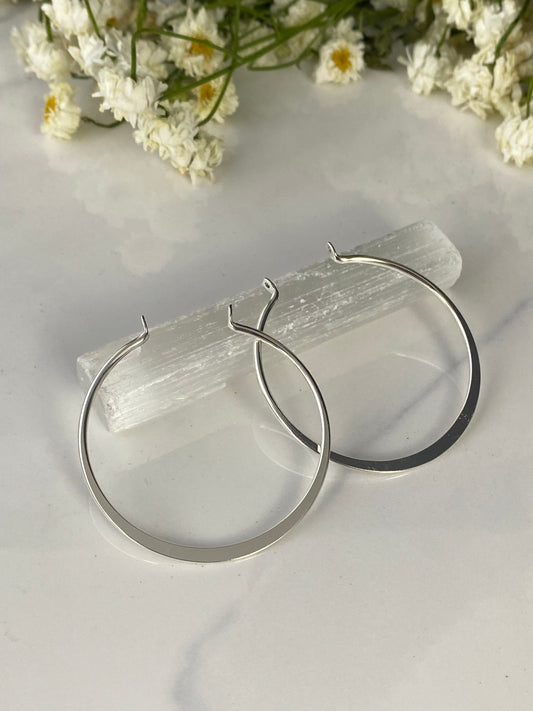 Sterling Silver (plated) Open Flat Circle Wire Frame.